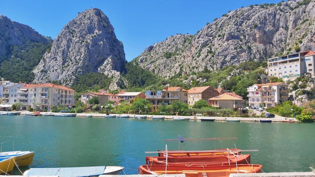 Apartment Mandic Omiš Zewnętrze zdjęcie
