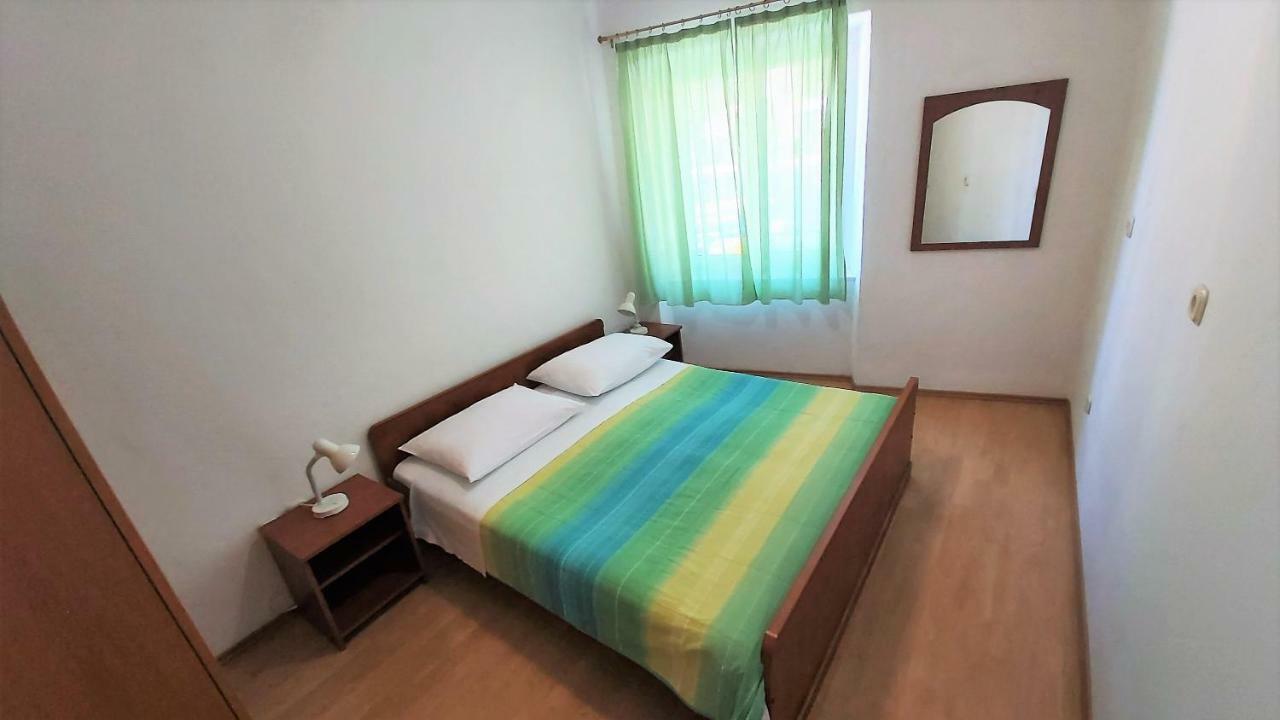 Apartment Mandic Omiš Zewnętrze zdjęcie